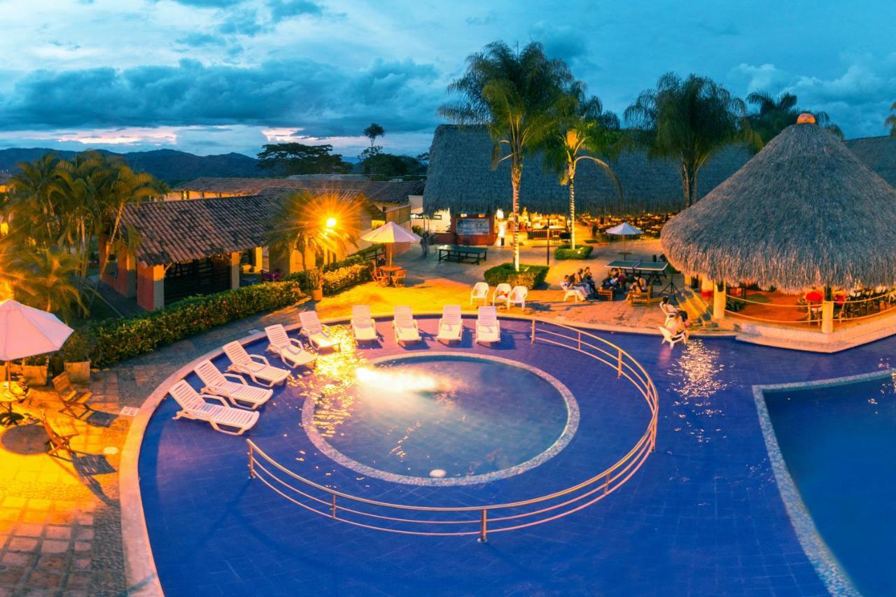 Decameron Panaca Quimbaya Kültér fotó